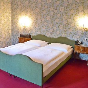 Kamer met een King Size Bed